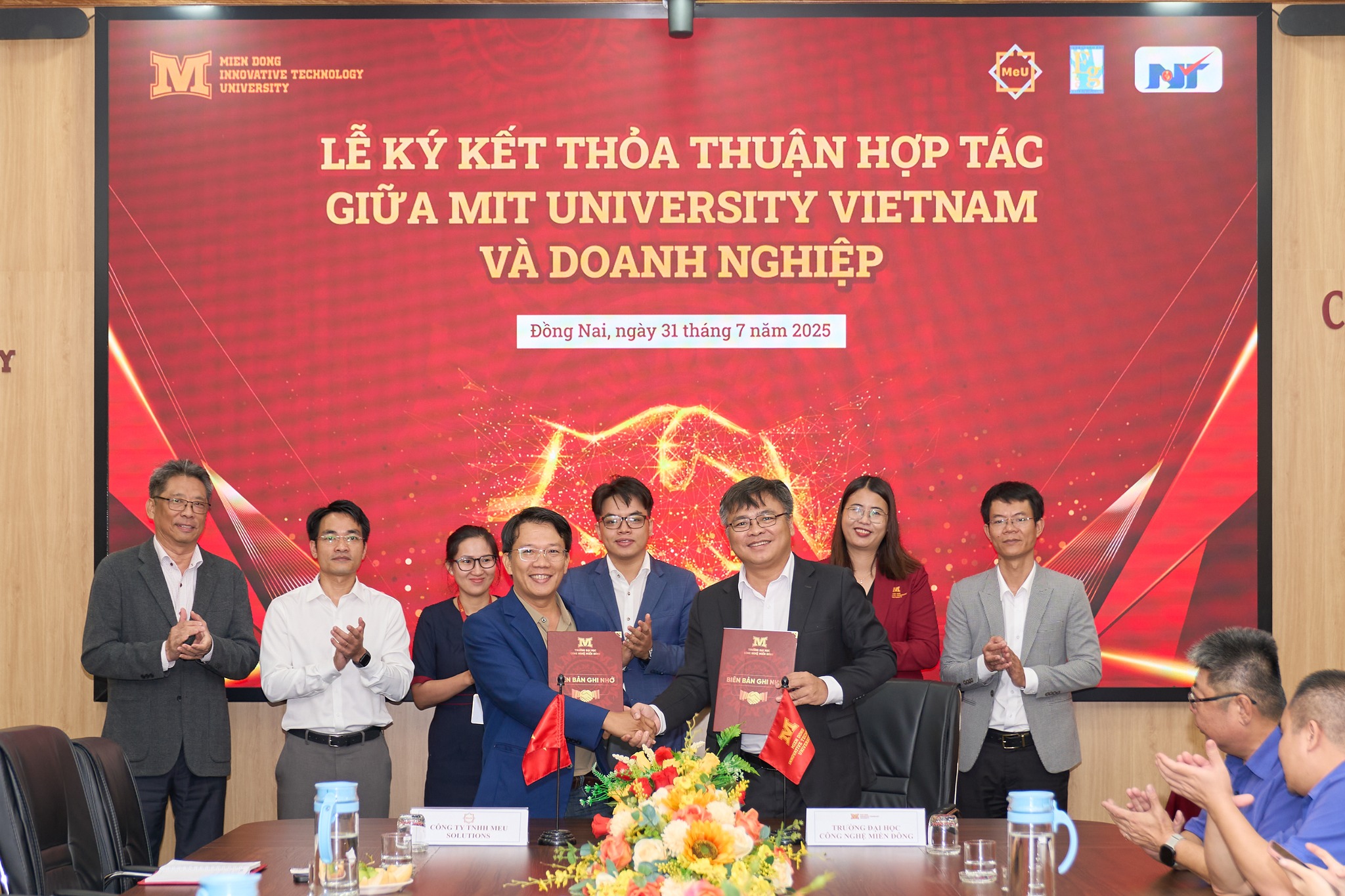 Thao-thuan-hop-tac-toan-dien-gan-dao-tao-voi-thuc-tien